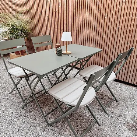 아파트 Sun, Sea, Then Rest - With Garden And Parking *